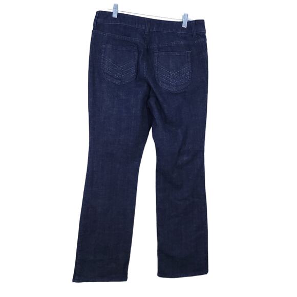 Chico's Platinum Blue Jeans Size 1 Regular  (8 Medium) Bootcut Dark Wash Pants - Picture 2 of 4